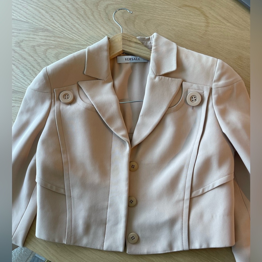 Authentic Versace Cropped Jacket! 40/Xs/S.